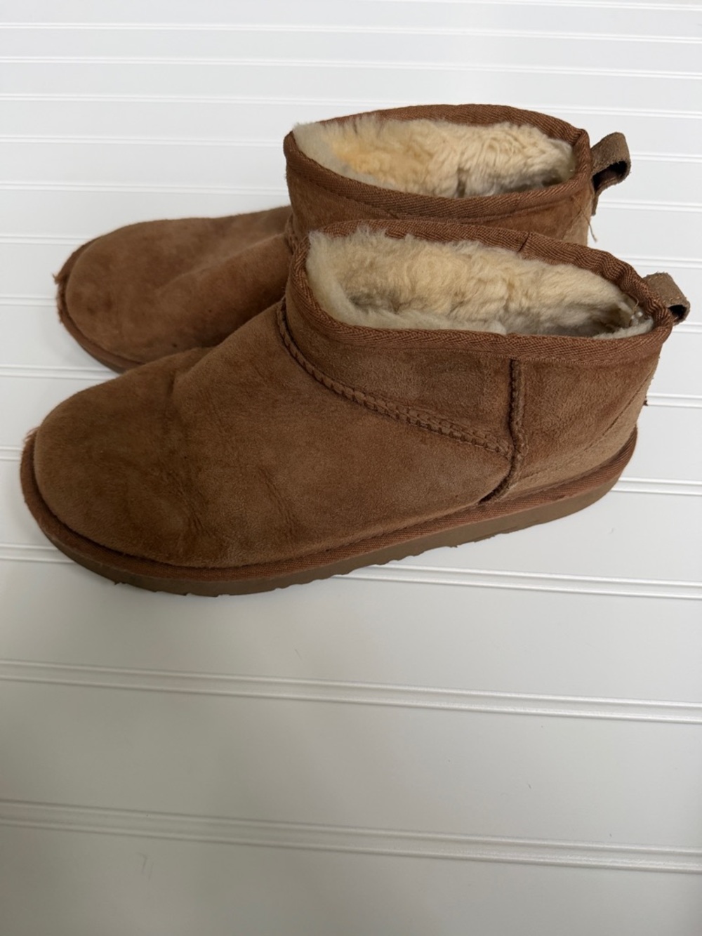 UGG Mini Boot in Chestnut Brown with Shearling - Picture 5 of 11